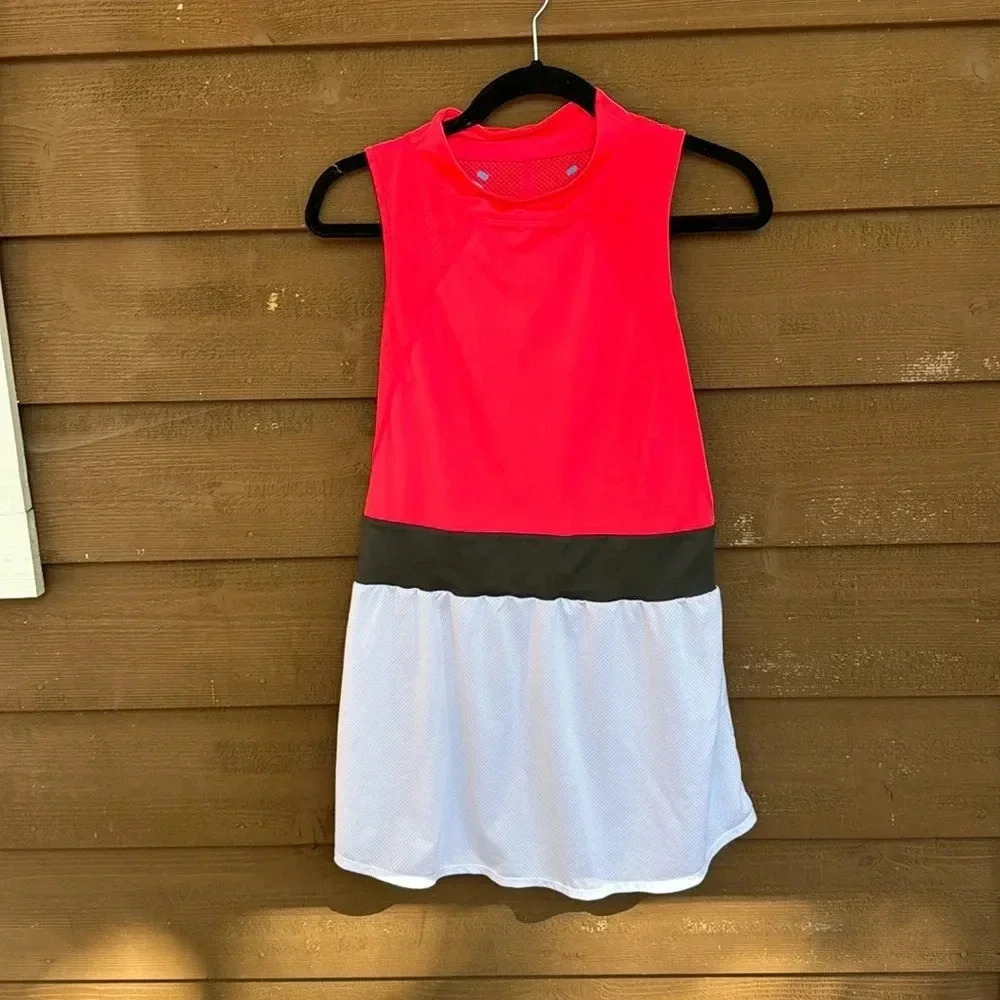 Asics highlighter color red, black and white athletic dress size large